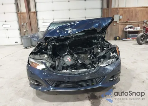 2014 Mercedes-Benz E 350 4Matic z USA, uszkodzony, nr VIN WDDHF8JBXEB055007